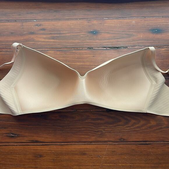 Knix Wingwoman Contour molded cup wireless full coverage bra sz 8+ - Picture 4 of 5